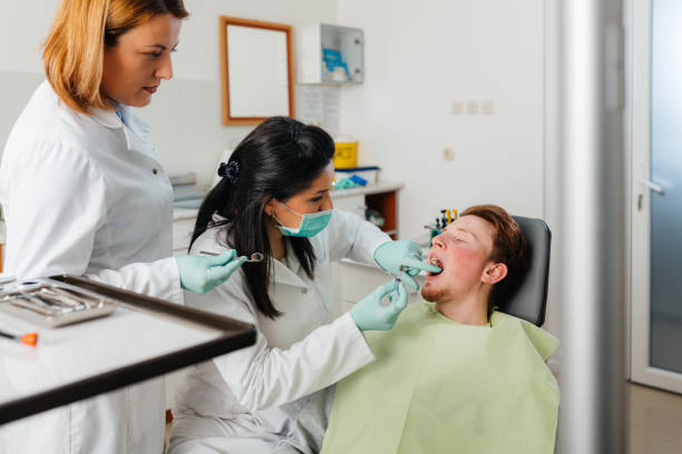 Best Emergency Cosmetic Dentistry (e.g., broken veneers) in Stockbridge, MI